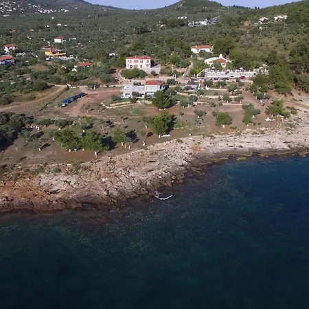 Babour Amdella Holiday home