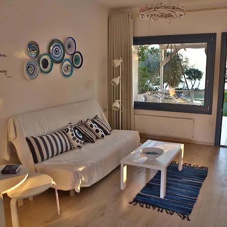 Babour Amdella Holiday home Astris